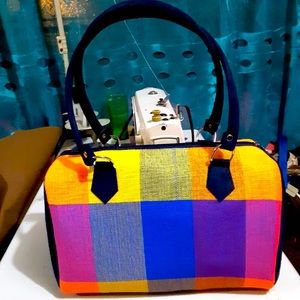 Hand bag